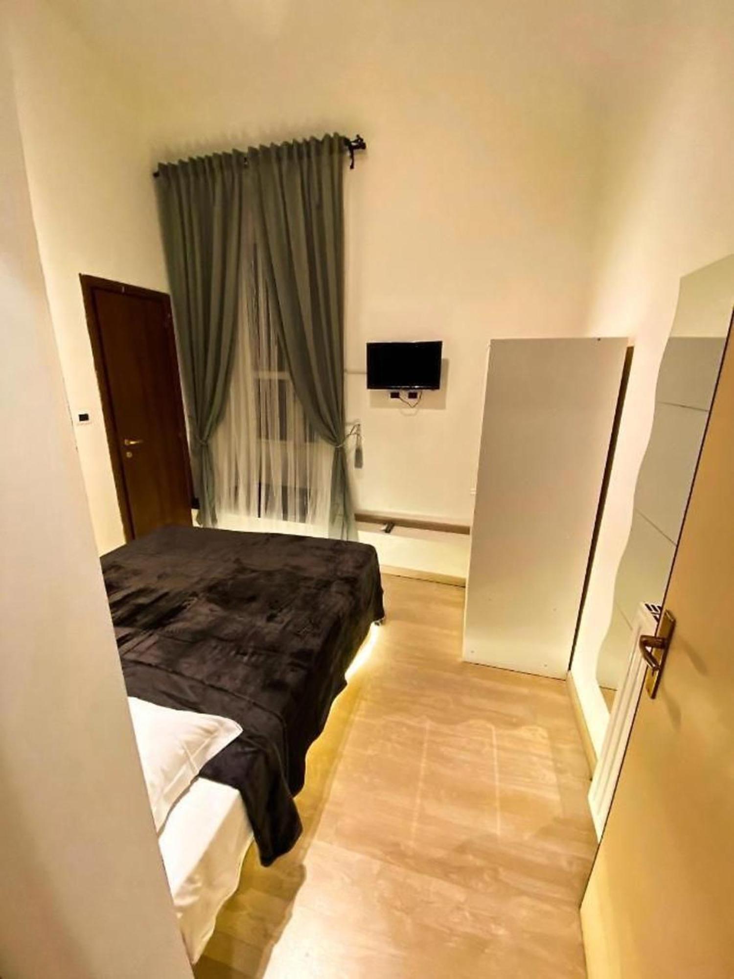 Cialdini 13 Roma Otel Dış mekan fotoğraf